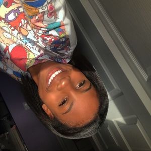 Meet your Posher, Inaya